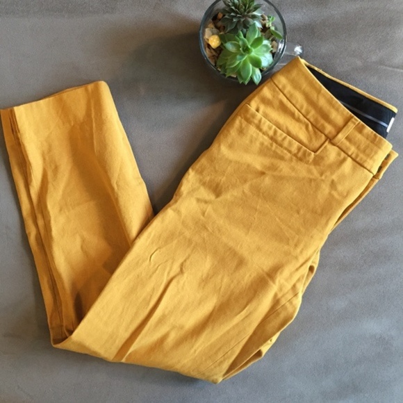Banana Republic Martin Fit Mustard Slim-Straight Work Pants Size 6 - Picture 5 of 7
